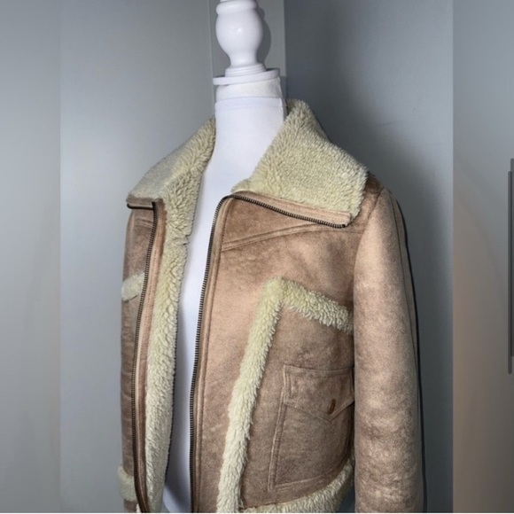 MOTHER The Patch Pocket Roamer Jacket in Beige Multi - Picture 5 of 11